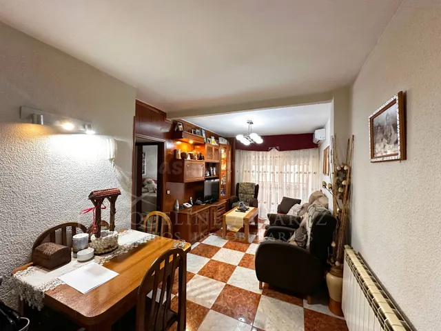 Oportunidad en Getafe: Luminoso piso de 3 dormitorios con ascensor y terraza — 3