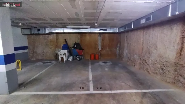 ¡¡ PARKING EN VILANOVA I LA GELTRÚ - ZONA CENTRO !! — 8