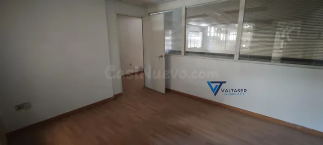 VENTA NAVE MANISES con PUENTE GRUA - foto 4