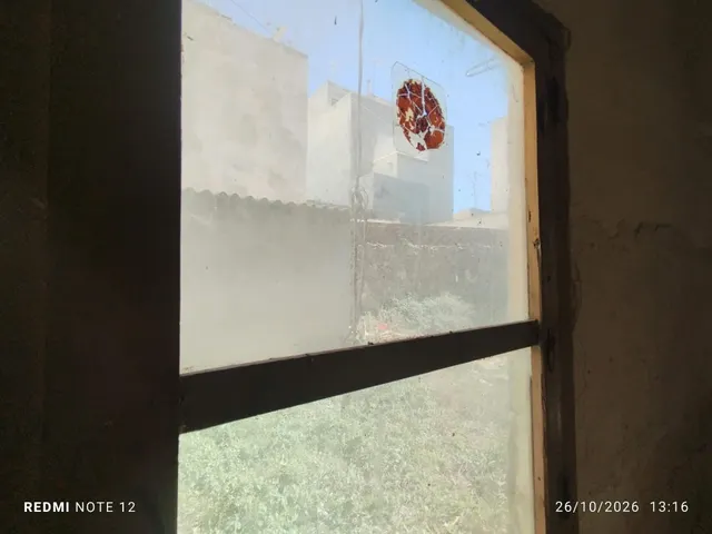 Casa de pueblo con jardin para reformar en Guardamar del Segura. — 11