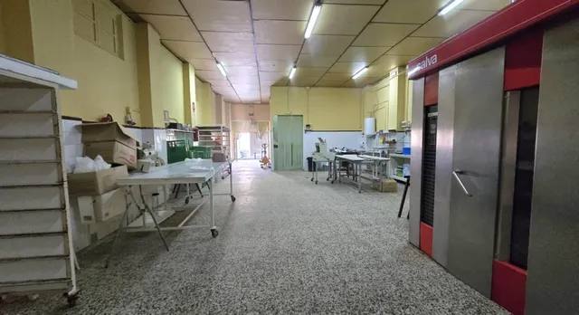 GRAN LOCAL EN VENTA CON POTENCIAL COMERCIAL Y RESIDENCIAL EN EL CENTRO DE PILAS — 17