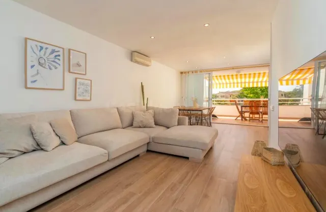 Apartamento reformado completamente nuevo y con licencia tur