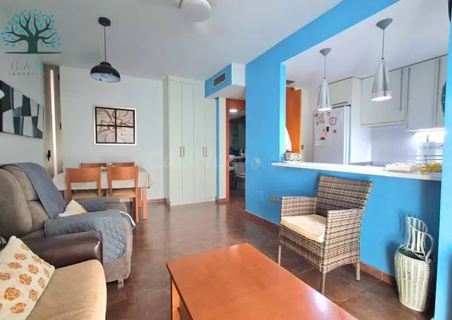 APARTAMENTO EN PLENO CENTRO EN RESIDENCIAL CON PISCINA - foto 4