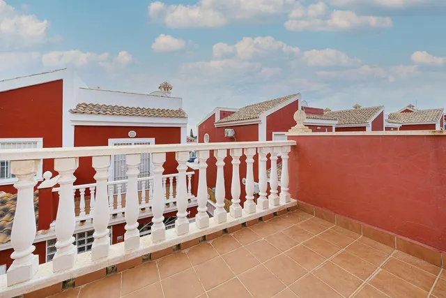 CHALET INDEPENDIENTE EN ORIHUELA COSTA — 14