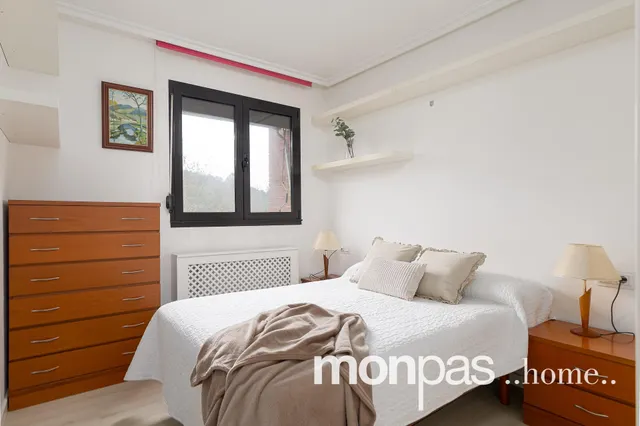 Piso en venta en Intxaurrondo — 24