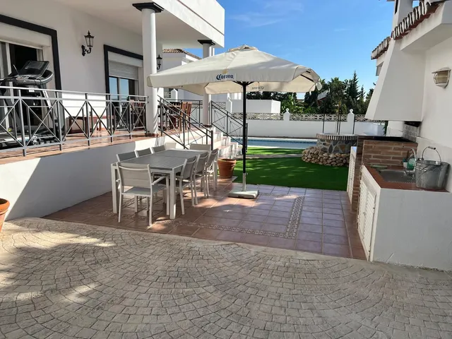 Chalet 5 habitaciones 430m² en venta - Marbella — 9