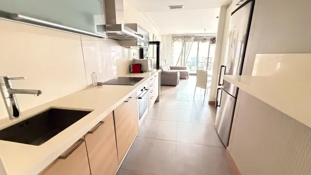 Espectacular Apartamento en Los Arenales del Sol con Vistas al Mar — 23