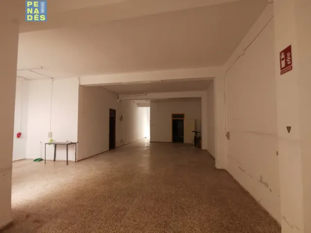 ZONA CENTRICA EN BARRIO SANT JOSEP. ECONOMICO — 2