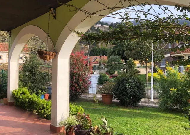 Casa en venta con parcela en Voto