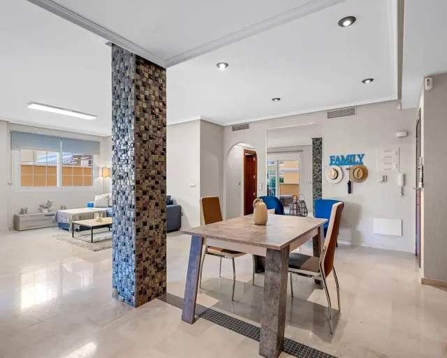 Apartamento de lujo 50m del mar — 6
