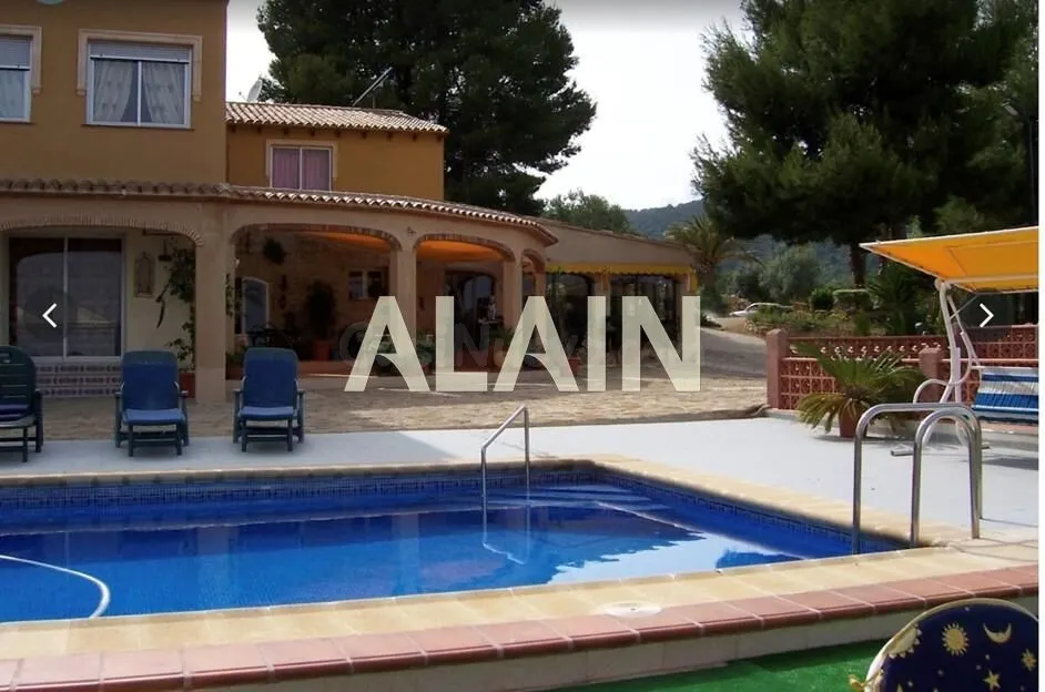 CASA HOTEL RURAL EN OLIVA