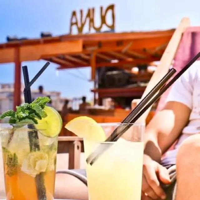 *** UN ESTILO DE VIDA DE LUJO ACCESIBLE EN UN LUGAR INCOMPARABLE EN PRIMERA LINEA DE PLAYA !!!. — 19