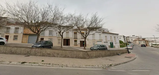 Venta casa en Estepa - foto 2