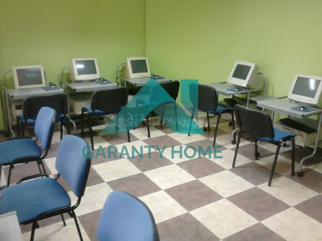 SE VENDE LOCAL OFICINA EN ZONA COLON POSIBILIDAD DE CONVERTI - foto 2
