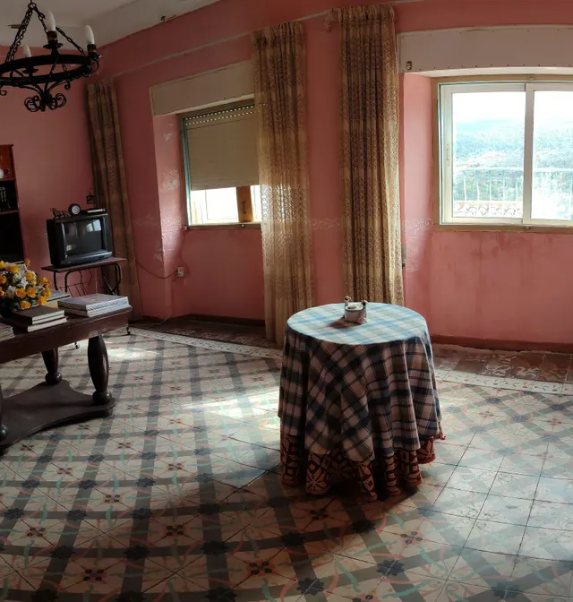 SE VENDE CASA DE SIETE habitaciones EN SERÓN ( ALMERÍA ). — 41