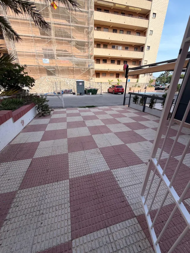 Local Comercial Reformado en Cabo Cervera, Torrevieja - Oportunidad Única — 28