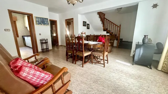 Chalet pareado con jardín de 98 m2, a 120 metros de la playa - foto 3