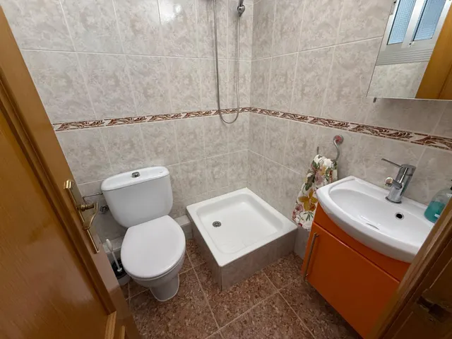 Amplio y luminoso piso en Vilanova del Camí, Barcelona - Ide - foto 4