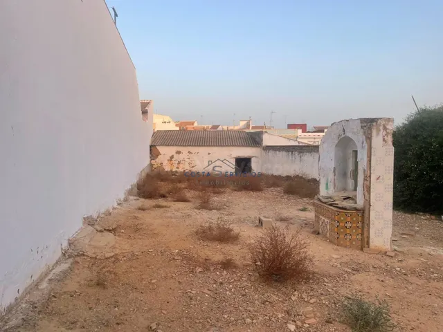 SOLAR DE 364 M2 EN GIBRALEON