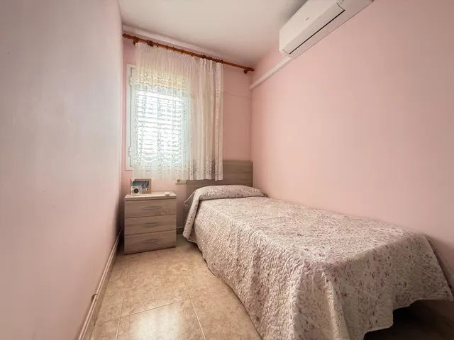 Magnífica casa adosada de 3 habitaciones, jardin privado de 30m2 y con piscina comunitaria — 22