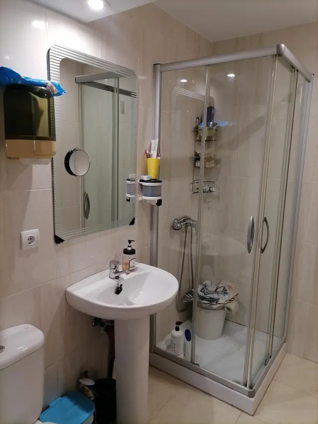 OPORTUNIDAD VIVIENDA + NEGOCIO EN CACABELOS — 12