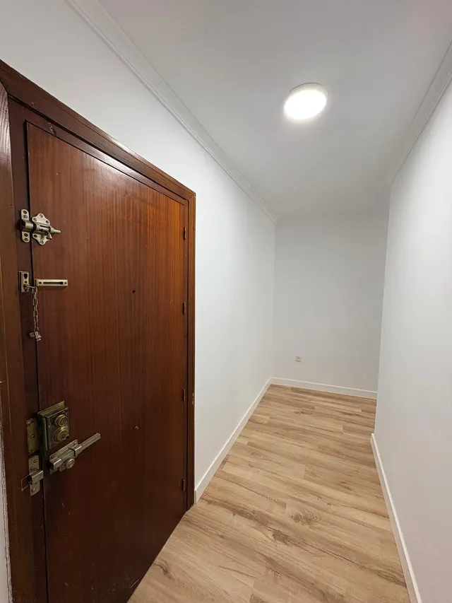 Amplio piso de 4 dormitorios reformado en pleno centro  de Motril con garaje y trastero — 7