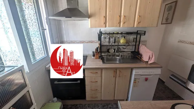 ¡Coqueto Piso en planta baja en venta de 2 dormitorios con v - foto 3