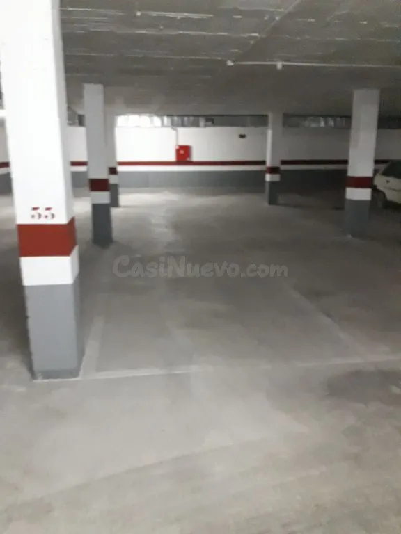 SE VENDE PLAZA DE GARAJE CON TRASTERO EN ASPE - foto 4