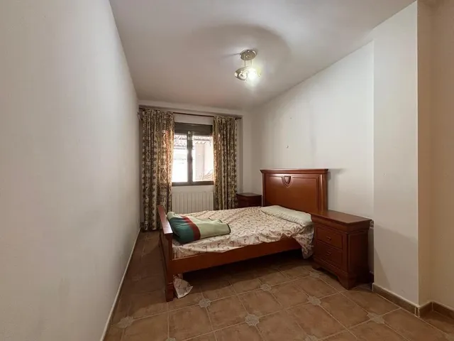 Casa 3 habitaciones 275m² en venta - Escatrón — 26