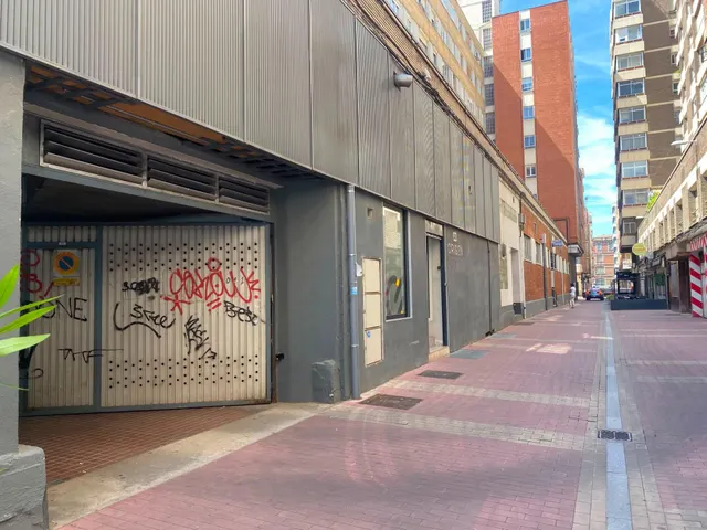 PLAZA DE GARAJE PARA MOTO EN ALQUILER, VALLADOLID — 6