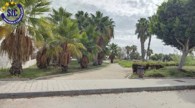 Construye tu proyecto a cien metros del mar — 7