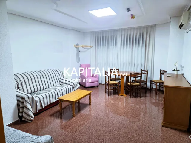 Amplio y Moderno Piso Estudiantil en Ontinyent - Sant Josep - foto 2