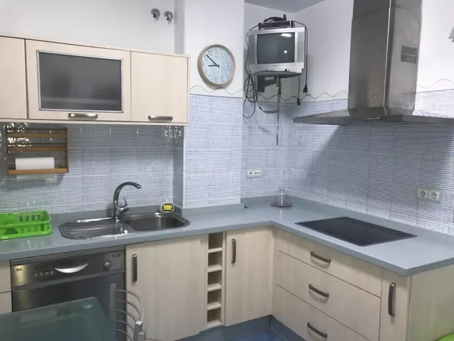 SE VENDE PISO EN EL PUERTO DE SANTA MARIA, ZONA CENTRO — 2
