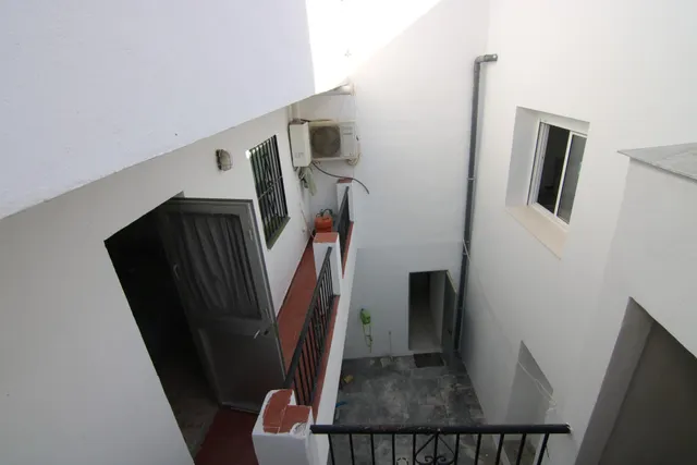CASA DE 3 habitaciones CON TERRAZA PRIVADA Y PATIO — 21