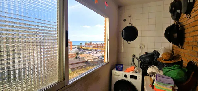 Amplio piso de cuatro dormitorios con vistas a la plaza de toros, las montañas y el mar en Vinaròs — 9