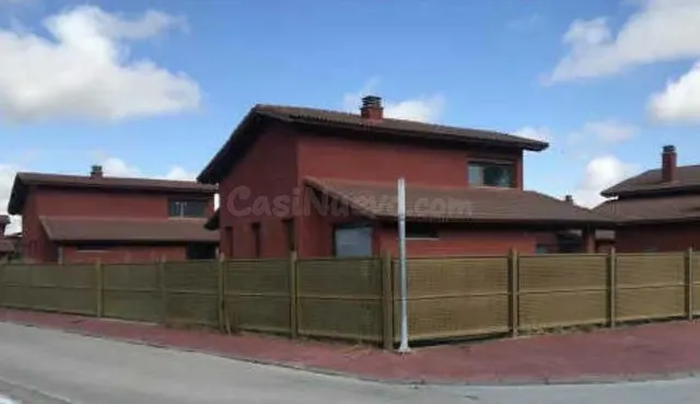 MONCASA VENDE INMUEBLE SIN POSESION