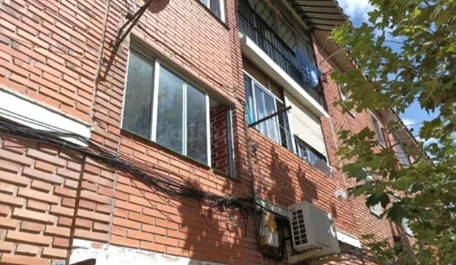 SE VENDE piso OKUPA en C Orbigo 1 de Valladolid - foto 4