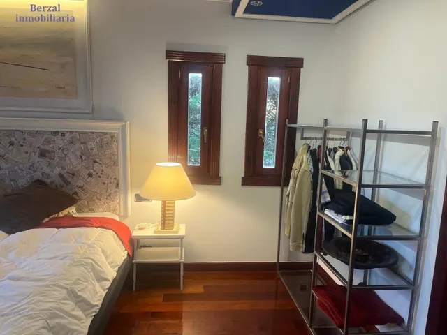 Singular chalet independiente junto a la cíniva de Los Manzanos, Lardero — 27
