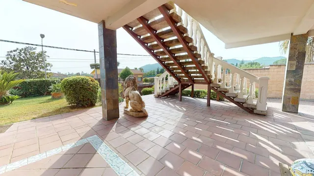 CHALET EN VENTA CÓRDOBA — 39