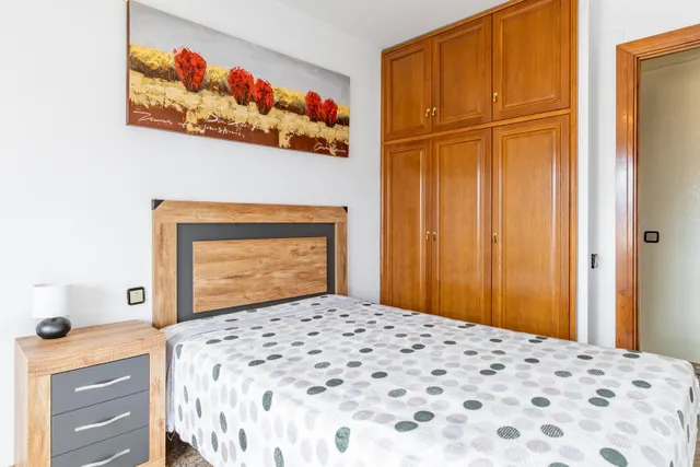 Una residencia exclusiva con terrazas panorámicas en un paraíso natural. — 17