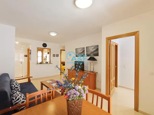 Apartamento en alquiler - Playa Morro de Gos