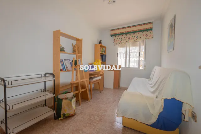 SOL8VIDAL VENDE CASA CON PARCELA — 30