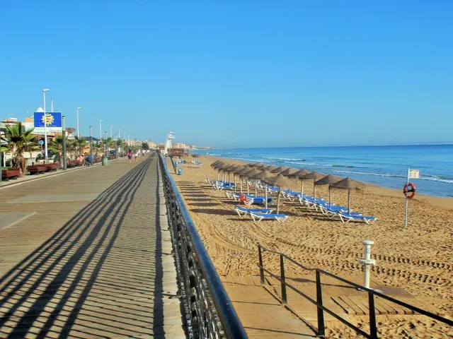 Magnifico piso a unos pasos de la playa, ideal para vivir todo el año — 38