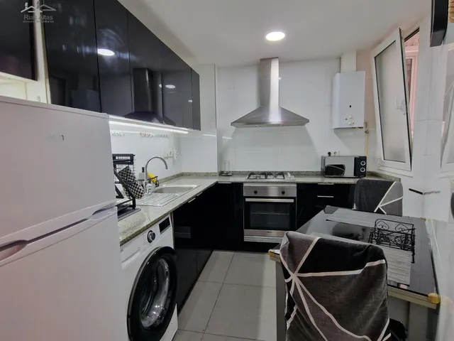 Piso en venta en Los Mallos, A Coruña - Oportunidad única — 9
