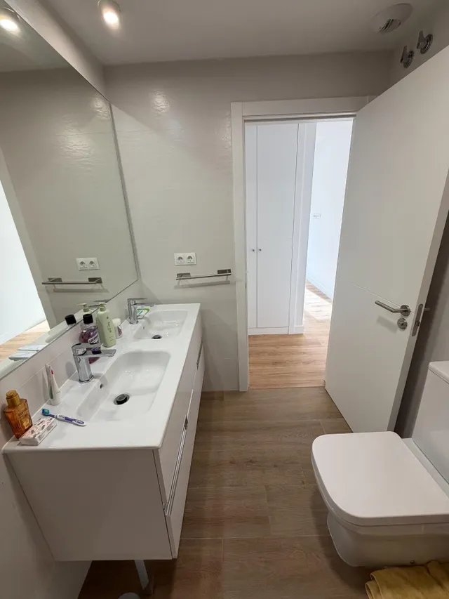Moderna Planta Baja en Mairena del Aljarafe con Amplio Patio y Excelentes Comodidades — 20