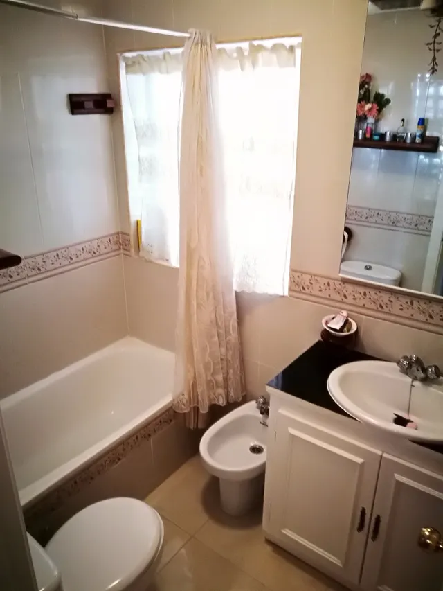 Piso Zona La Costilla — 19