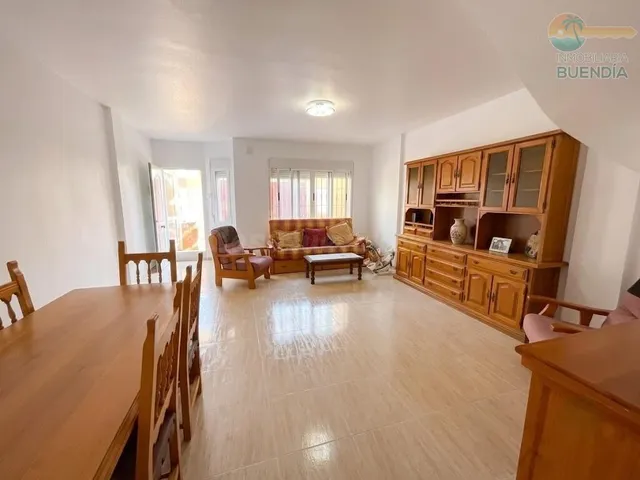 Triplex en bahia con amplias terrazas y plaza de parking — 4