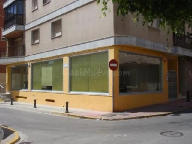 VENTA LOCAL COMERCIAL CALLE PASAJE, ESQUINA CALLE ALMERIA - foto 3