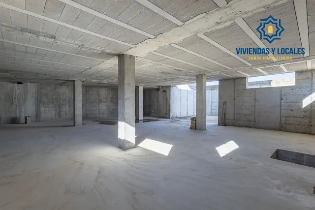 Parcela exclusiva con estructura de Chalet independiente y piscina en Urb. El Montecillo, Las Gabias — 14
