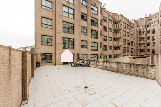Piso con gran terraza. solo inversión. — 39